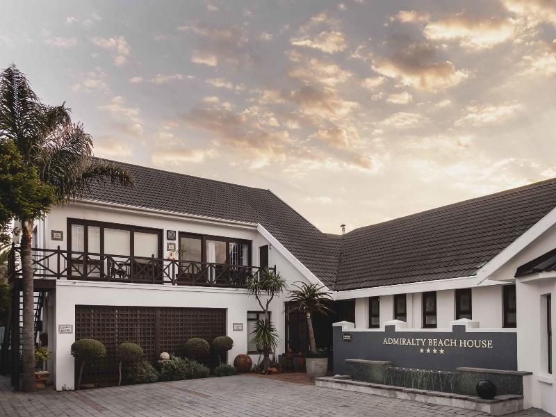 Admiralty Beach House image