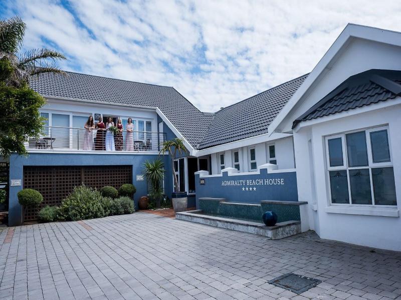 Admiralty Beach House image