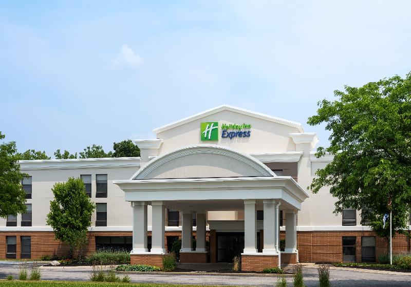 Holiday Inn Express Indianapolis Airport