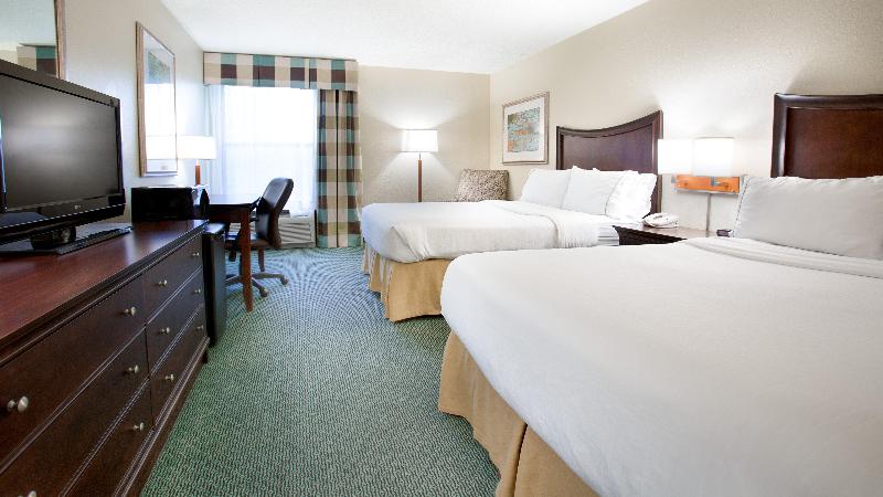 Holiday Inn Express Indianapolis Airport photo 23