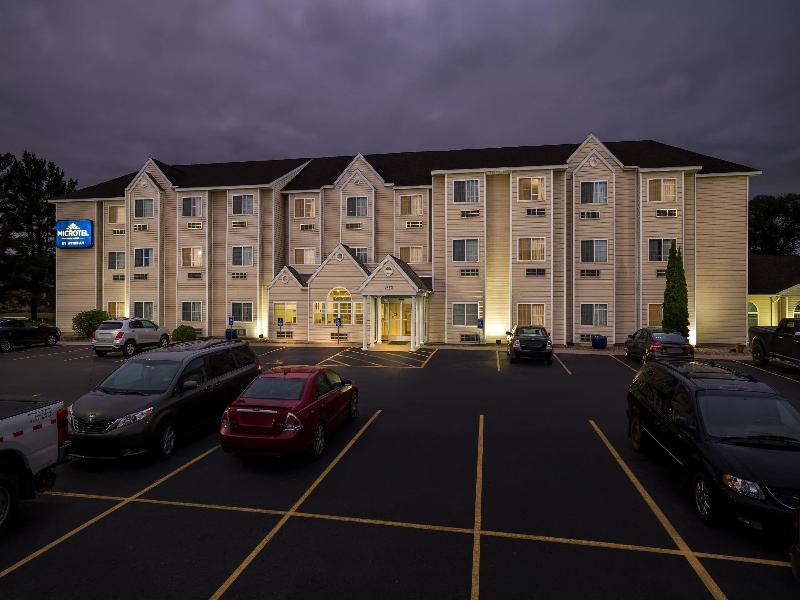 Microtel Inn & Suites By Wyndham Prairie Du Chien