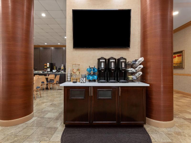 Hawthorn Extended Stay West Palm Beach Airport image