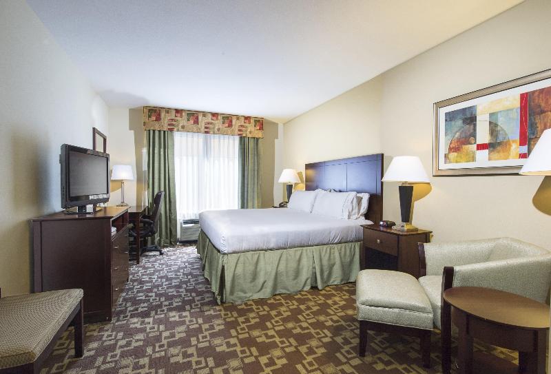 Holiday Inn Express Hotel & Suites Port St. Lucie image