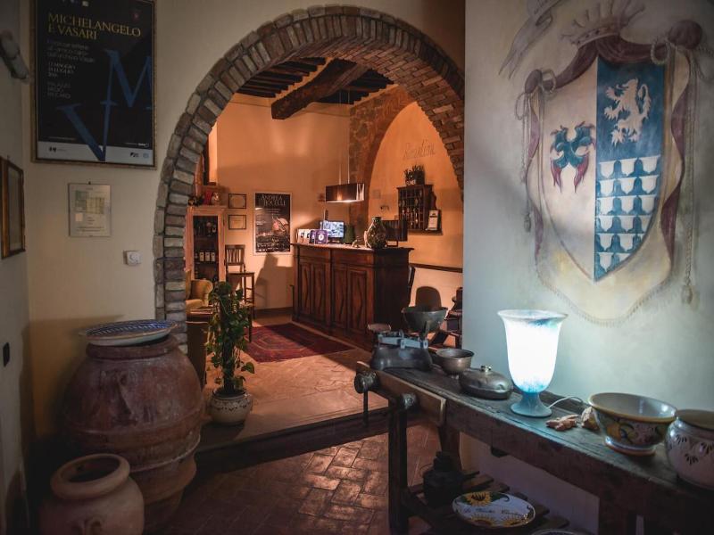 Le Vecchie Cantine image