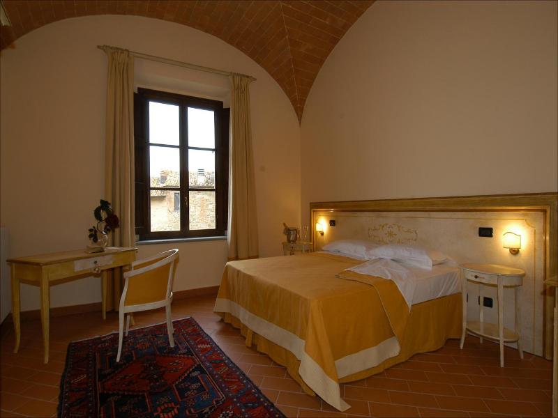 Le Vecchie Cantine image