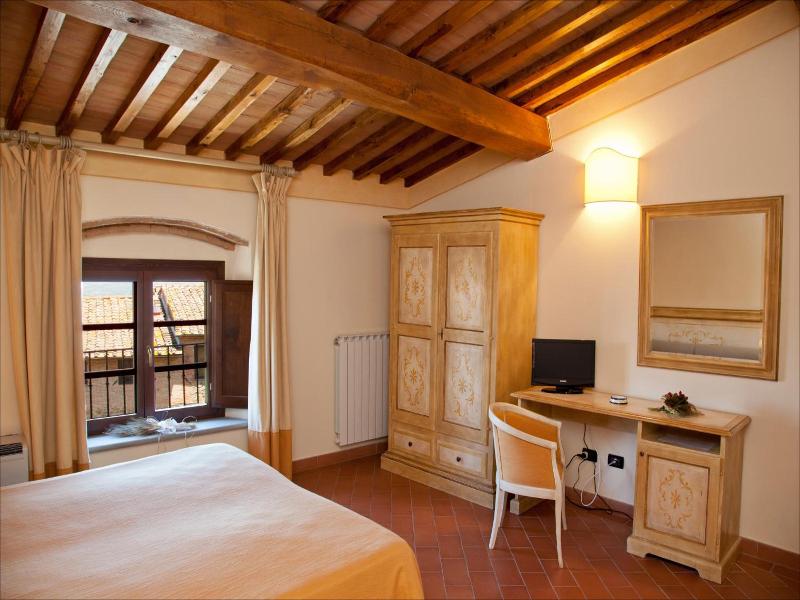 Le Vecchie Cantine image