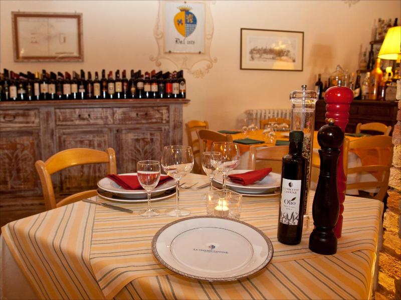 Le Vecchie Cantine image
