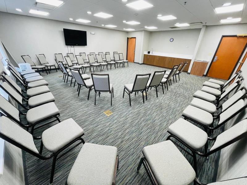 Wingate By Wyndham Vienna Parkersburg image