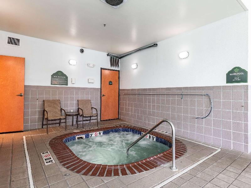 Wingate By Wyndham Vienna Parkersburg image