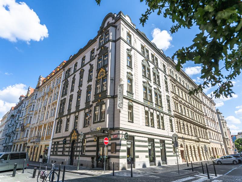 Hotel Caruso Old Town Prague image