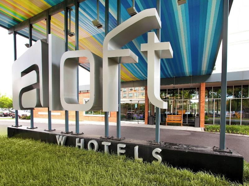Aloft Philadelphia Airport image