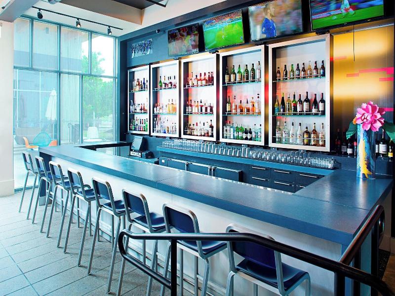 Aloft Philadelphia Airport image