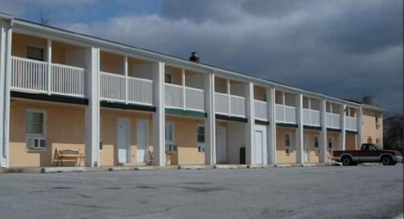 USA Inn and Suites Morgantown photo 4