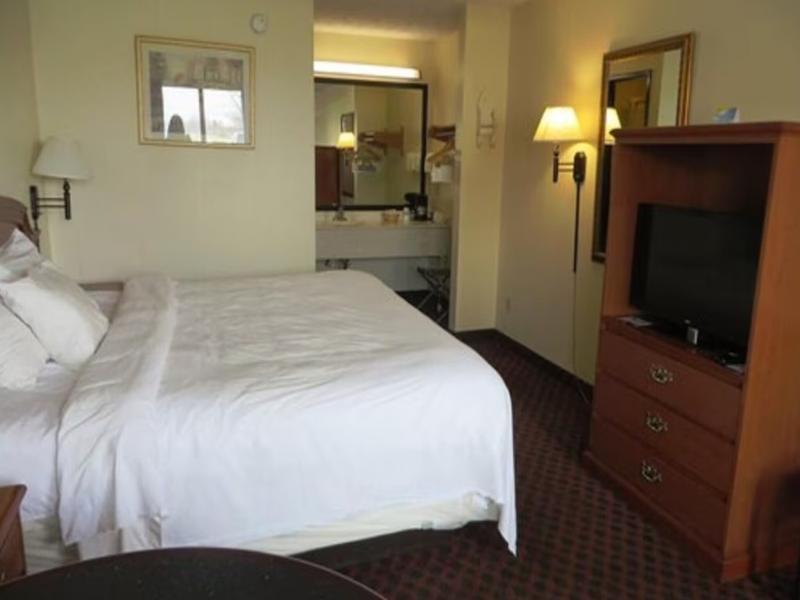 Days Inn by Wyndham Plainfield image