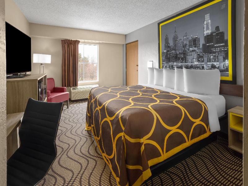 Super 8 By Wyndham Mars/Cranberry/Pittsburgh Area image