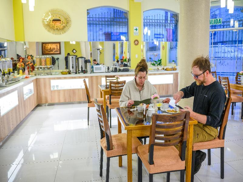 Sol Plaza Hotel — restaurant