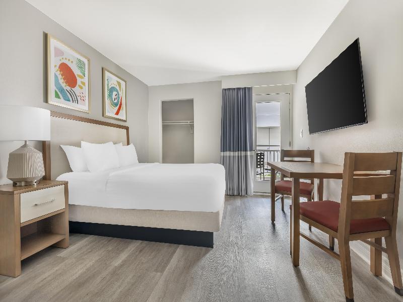 Hilton Vacation Club Palm Canyon Palm Springs image