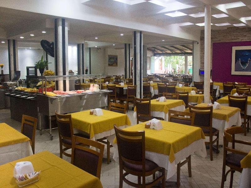 Ramada By Wyndham Porto Seguro Praia image