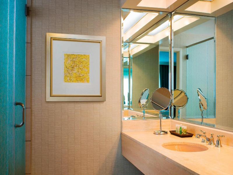 Westin Pittsburgh image