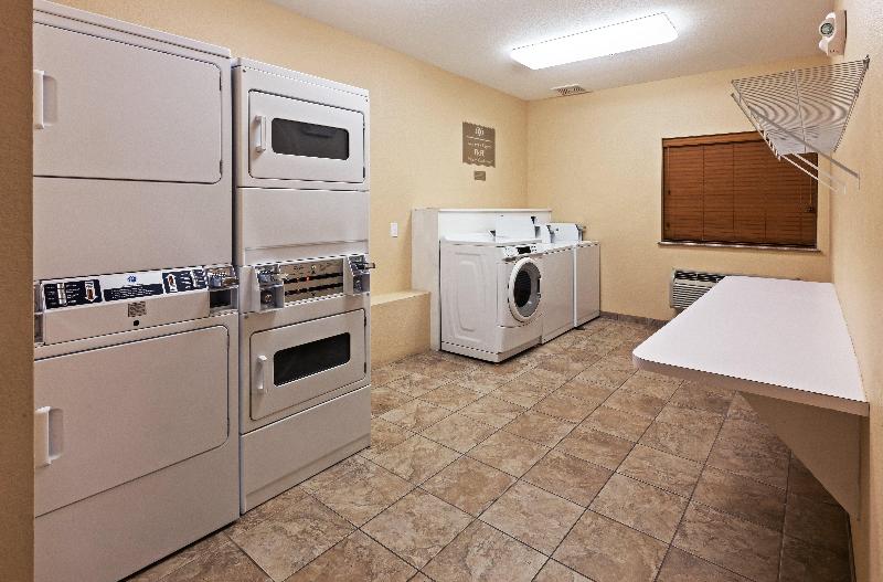 Candlewood Suites Pearland image