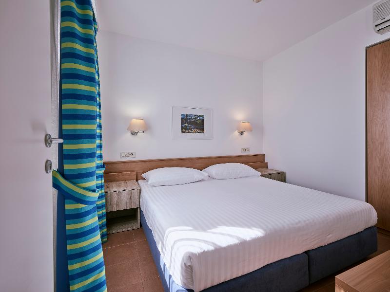 Maistra Select Naturist Park Koversada Apartments image
