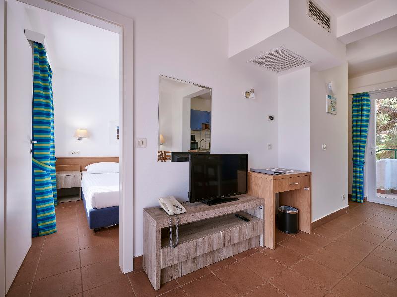 Maistra Select Naturist Park Koversada Apartments image