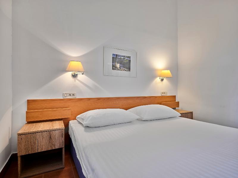 Maistra Select Naturist Park Koversada Apartments image