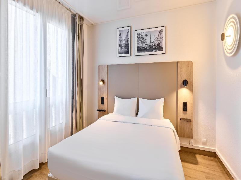 Campanile Prime - Paris 14 Maine Montparnasse image