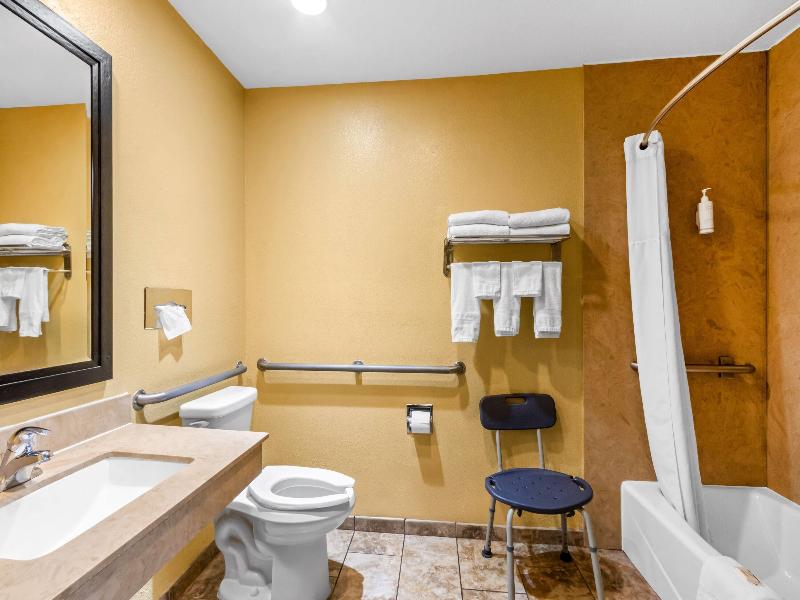 Super 8 by Wyndham Phoenix/Mesa/Gilbert Road image