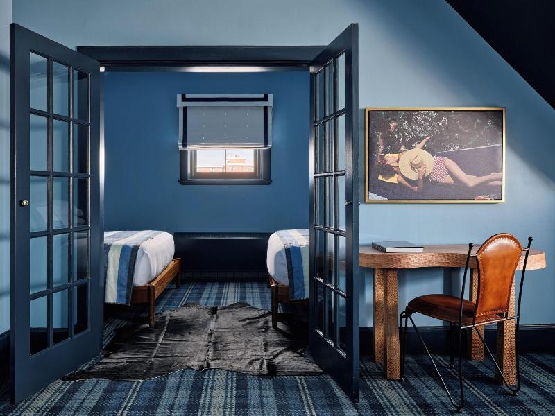The Hotel Portsmouth image