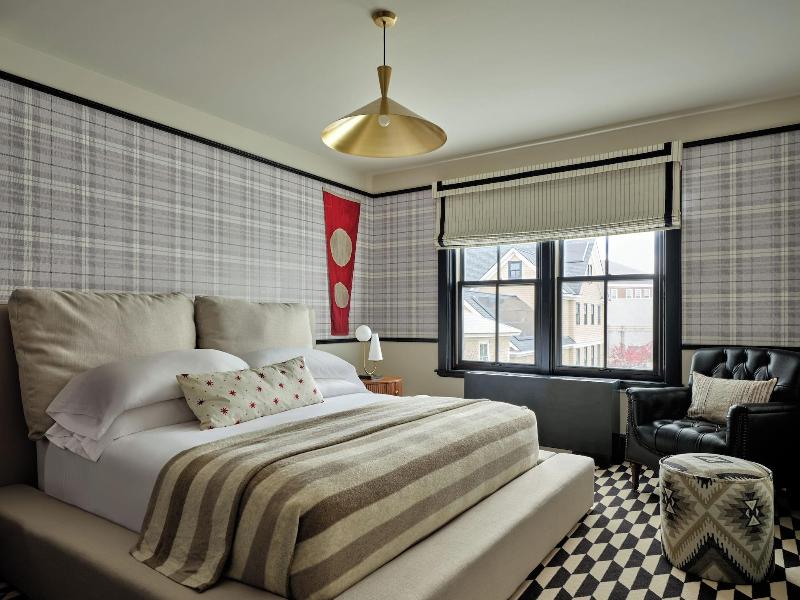 The Hotel Portsmouth image