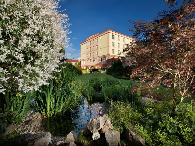 Francis Palace Spa & Wellness image