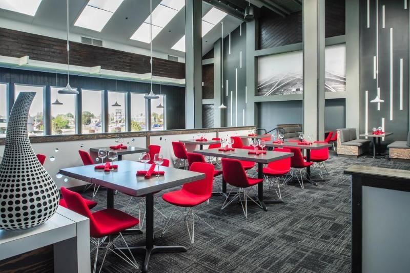 Red Lion Hotel Kennewick Columbia Center image