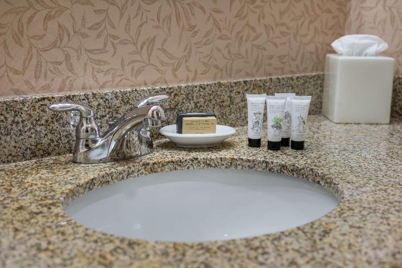 Red Lion Hotel Kennewick Columbia Center image