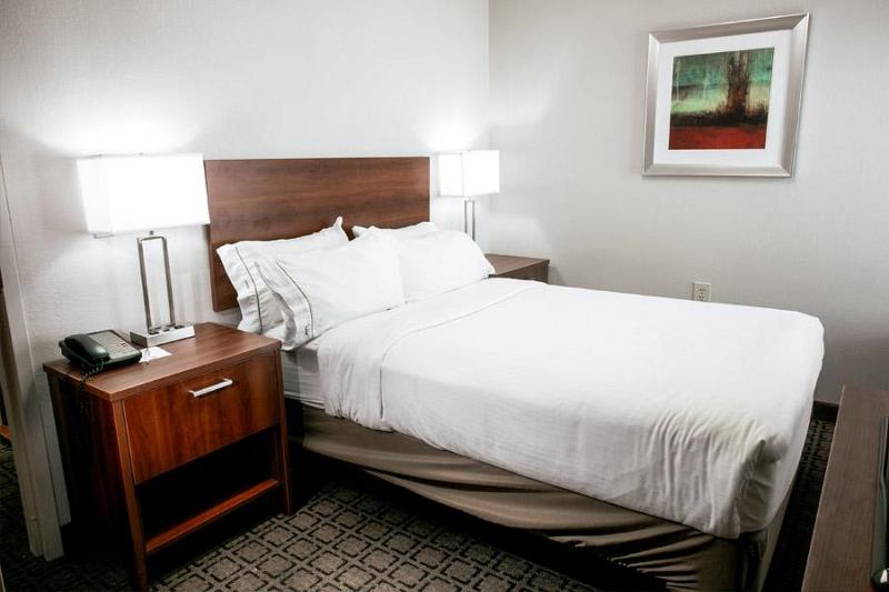 Clarion Inn Cranberry Township image