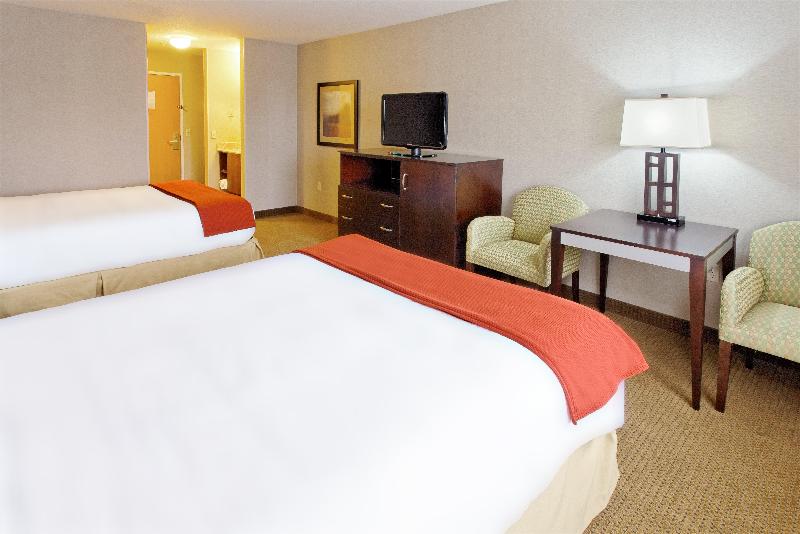 Holiday Inn Express Hotel & Suites Canyonville