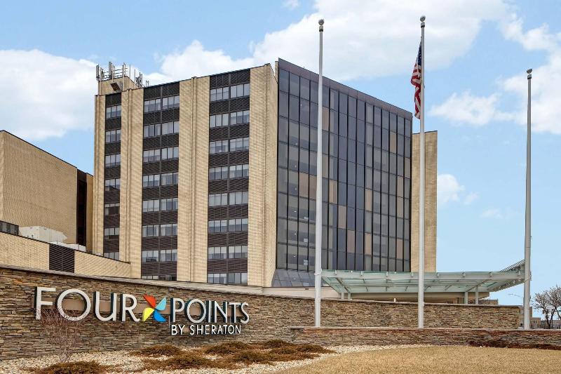 Four Points by Sheraton Peoria Downtown image