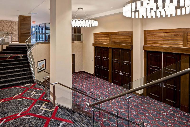 Four Points by Sheraton Peoria Downtown image