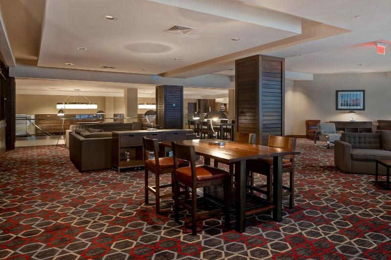Four Points by Sheraton Peoria Downtown image