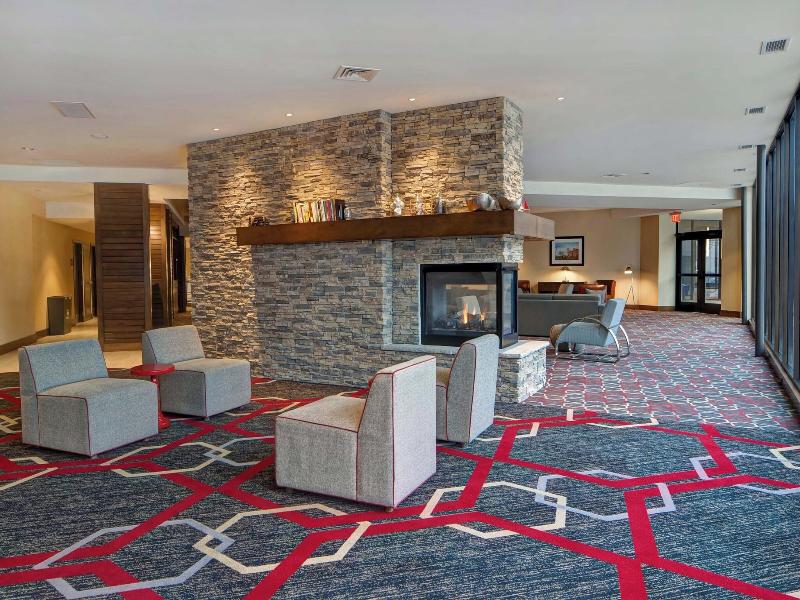 Four Points by Sheraton Peoria Downtown
