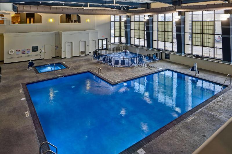 Four Points by Sheraton Peoria Downtown image