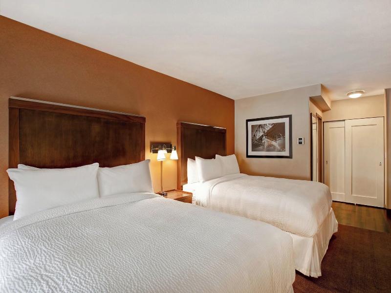 Four Points by Sheraton Peoria Downtown image