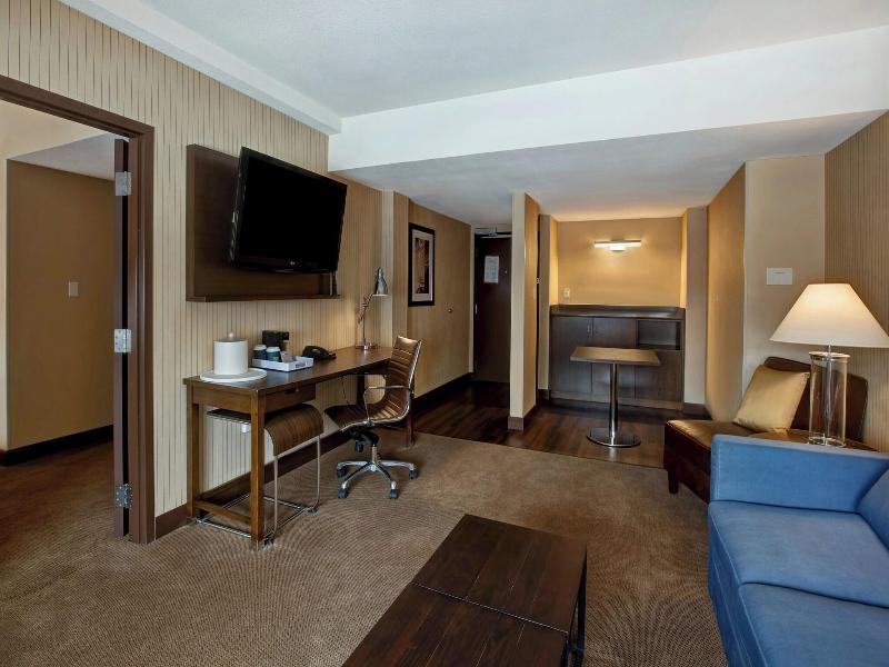 Studio, 1 King Bed, Non Smoking (Balcony) (1 King Bed)