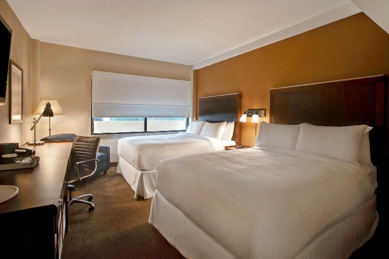 Four Points by Sheraton Peoria Downtown image