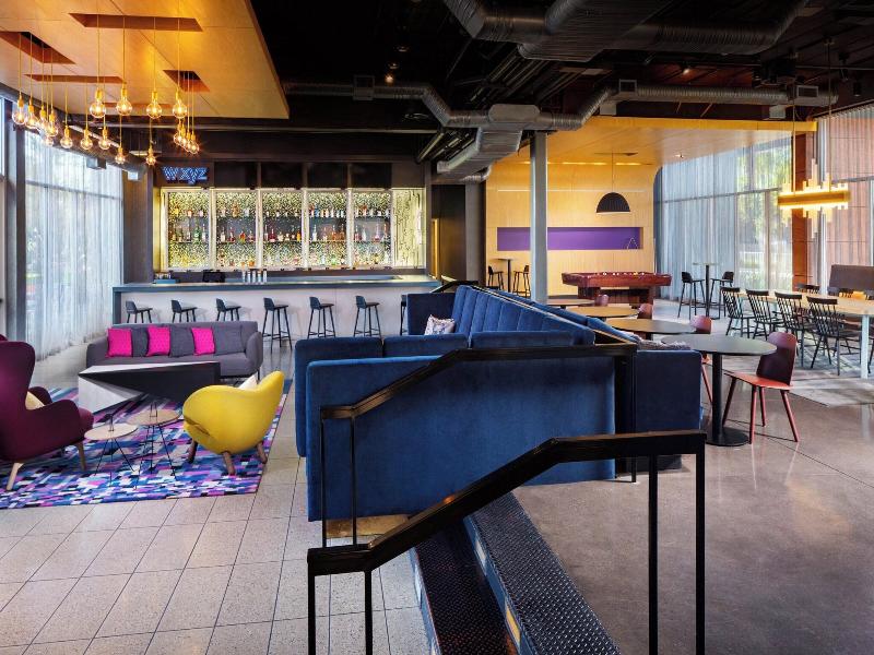 Aloft Tempe image