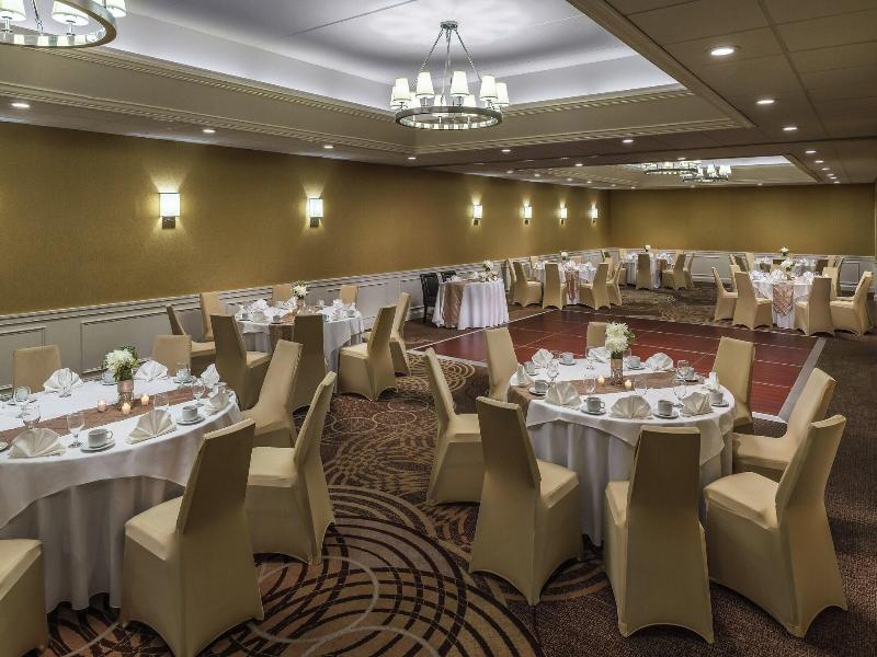 Sheraton Great Valley Hotel image