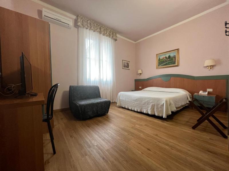 Villa Primavera image