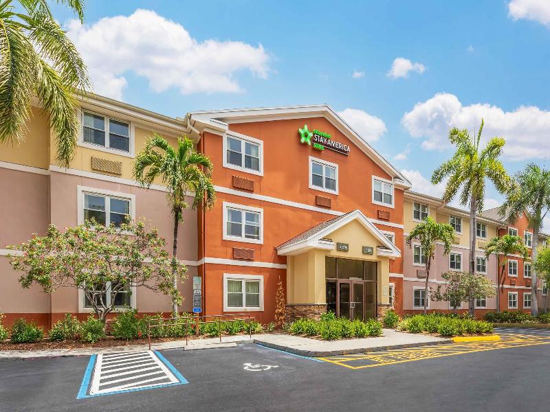 Extended Stay Deluxe West Palm Beach - Northpoint image