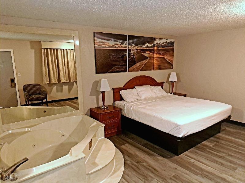 Days Inn By Wyndham Port Huron image