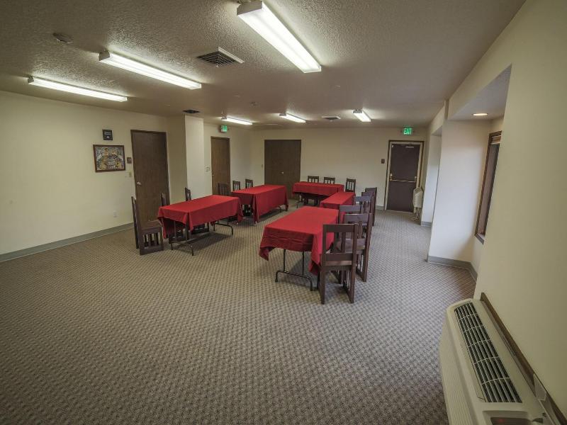 Sunnyside Inn and Suites image